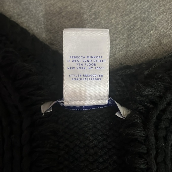 Rebecca Minkoff Fridge Ruana - Picture 10 of 10